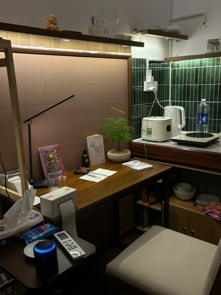 cải tạo phòng trọ,phòng ngủ,phòng khách nhà phố,chung cư,nhà ở,decor thiết kế nội thất tại Bình Dương và HCM.